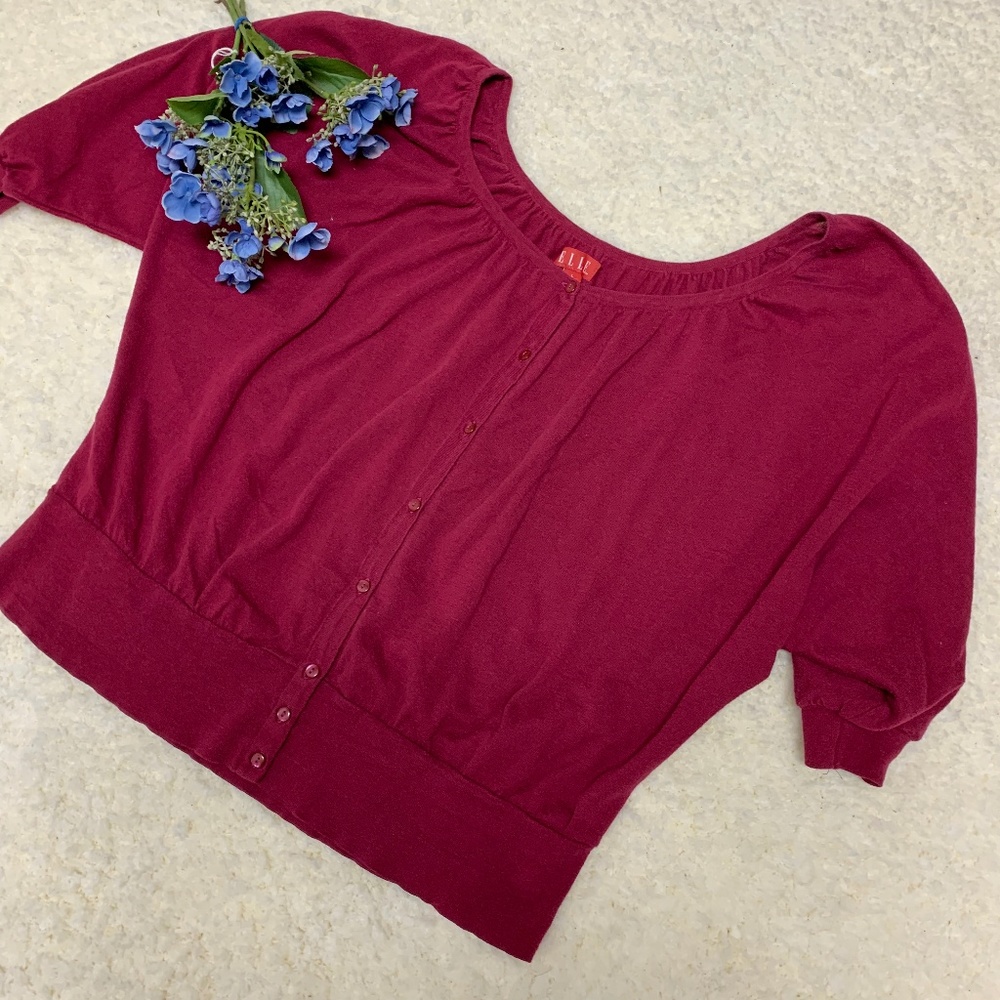 Elle top!  Screams fall!